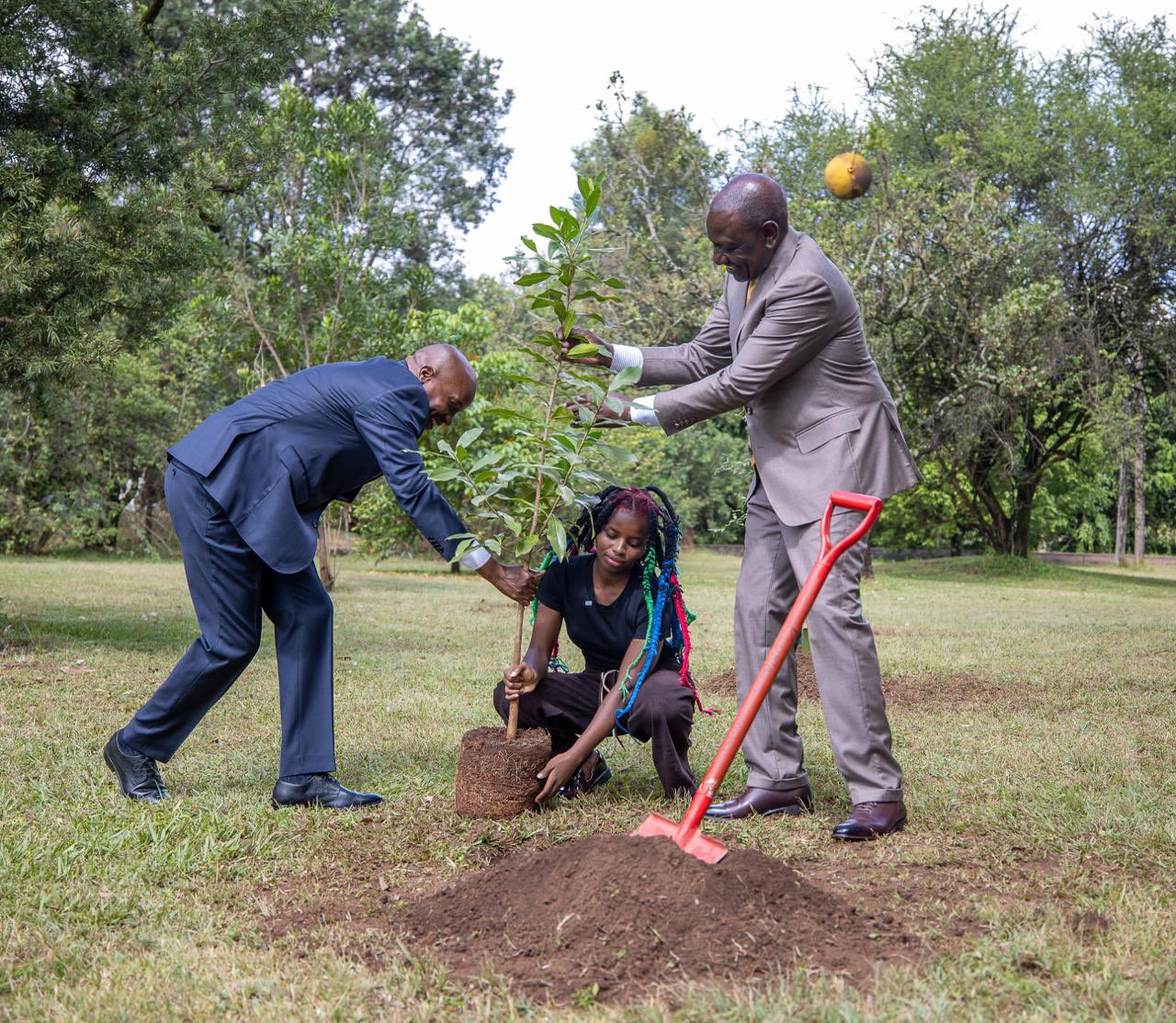President Ruto Honours Truphena Muthoni’s Dedication to Kenya’s Green Future.